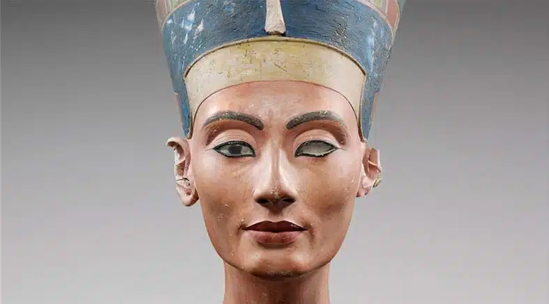 Nefertiti 