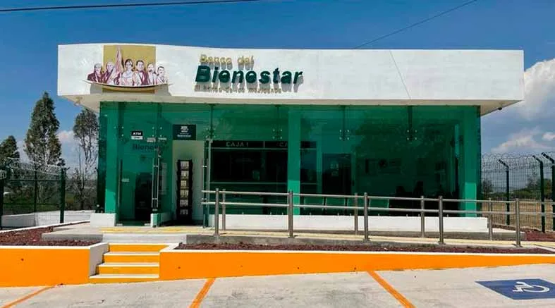 Asaltan Banco