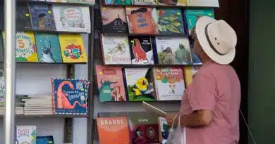 la FILMAQ