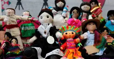 Expo Muñecas