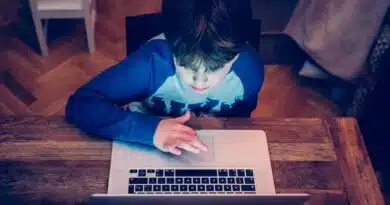 Niños recurren a la IA en busca de apoyo emocional recurren