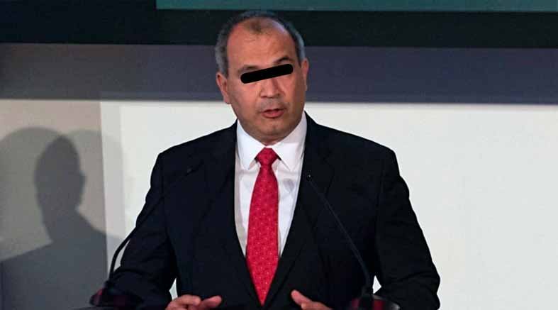 exdirector