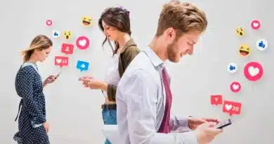 ¿Revisas cada 5 segundos tu celular para ver quién te da like? like
