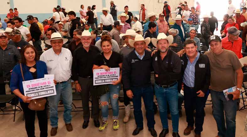 SEDEA fortalece con semilla a cultivos forrajeros en Corregidora 1 SEDEA