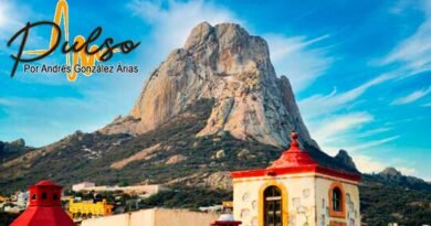 Al cobijo de la Peña de Bernal.