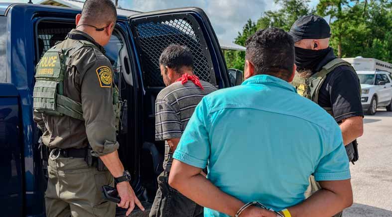 EE.UU. continuará con las redadas migratorias 1 EE
