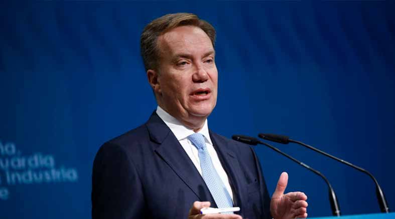 Presidente del Foro Económico Mundial renuncia por su relación con Epstein 1 Presidente