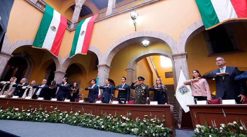 Sesión solemne de Cabildo con el Ejército Mexicano y Fuerza Aérea 1 Sesión