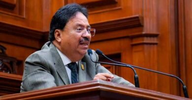 «Los hombres también tienen leche»: Diputado morenista a favor de lactarios Los hombres