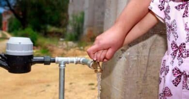 Más agua