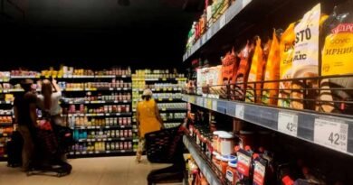 Ucrania recomienda almacenar víveres ante la posibilidad de ataques rusos Ucrania