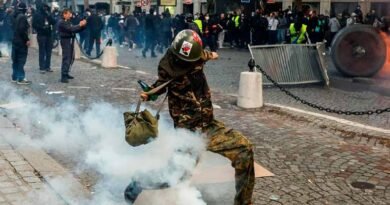 Macron