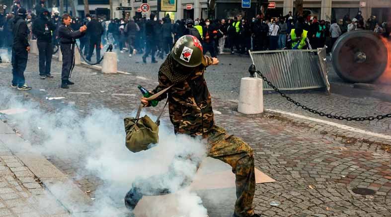 Macron