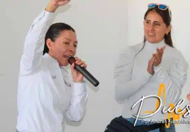 en pie